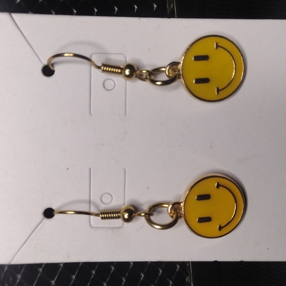 Yellow Smiley Face Earrings - Picture 3 of 3